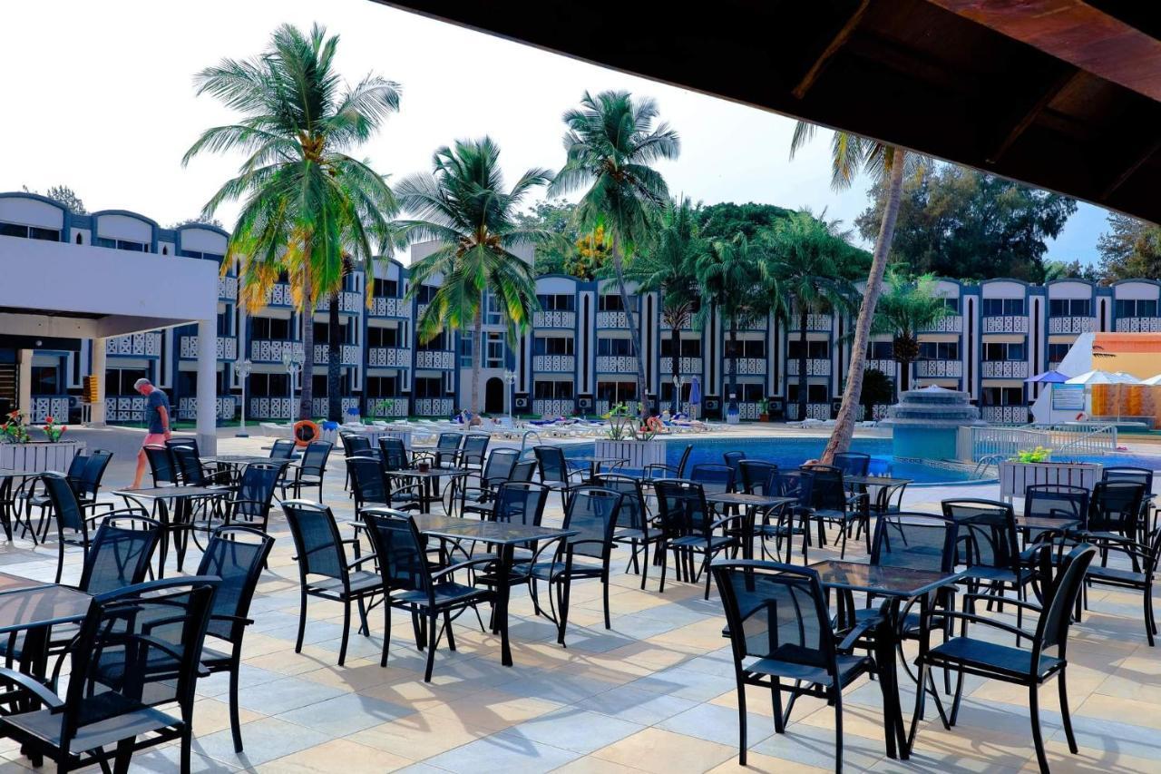 Assaraya Atlantic Hotel Banjul Exterior foto